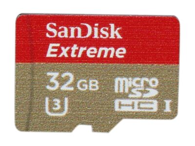 SanDisk Extreme 32GB microSDHC Flash Card with adapter - Global Model SDSDQXN-032G-G46A